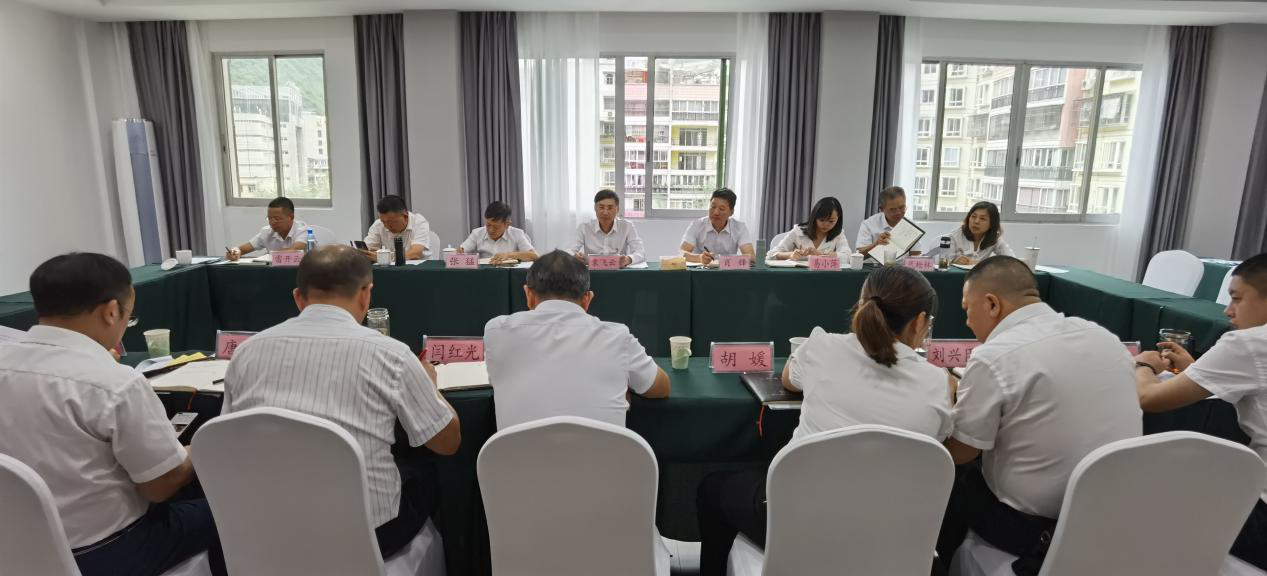 瀘石公司黨委組織召開(kāi)2021年中心組第九專(zhuān)題學(xué)習（擴大）會(huì )2.png
