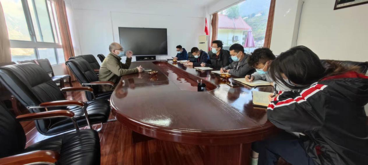 瀘石公司瀘定代表處組織簽訂疫情防控承諾書(shū).png