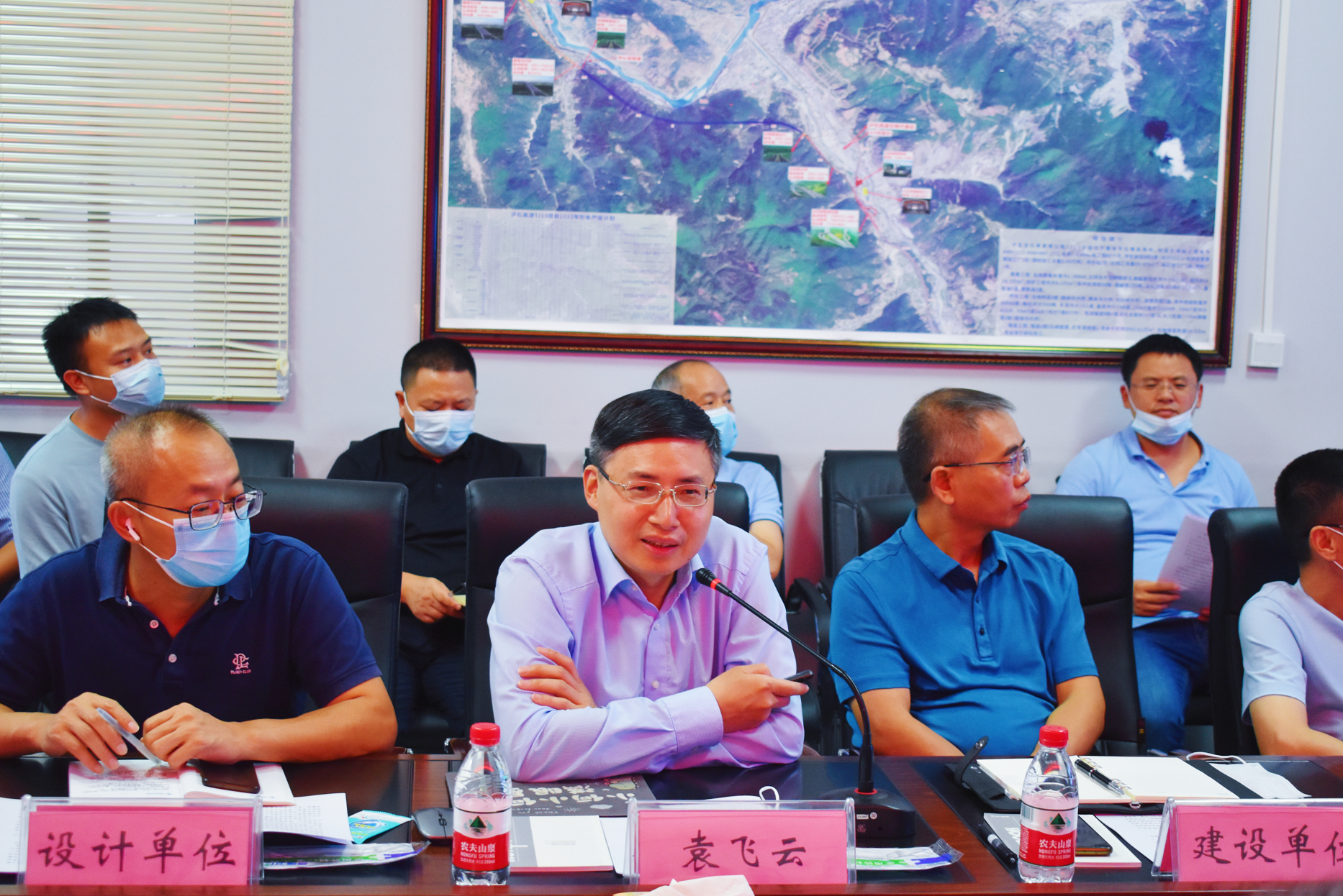 國務(wù)院安委辦調研瀘石高速公路項目隧道施工安全工作.png